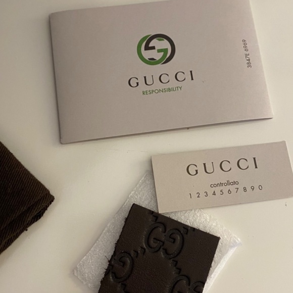 Authentic Gucci brand new microguccissima bree hobo bag in brown - Picture 14 of 16